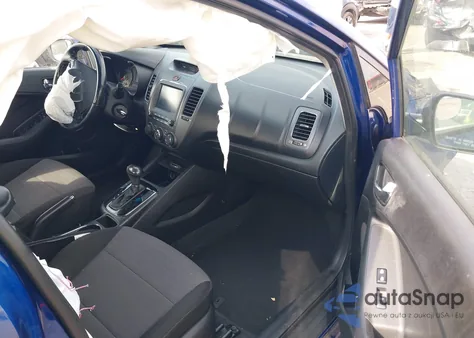 2018 Kia Forte S из США, поврежденный, VIN 3KPFL4A78JE238482